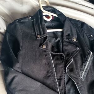 TRIPP NYC Men's denim biker jacket size M.